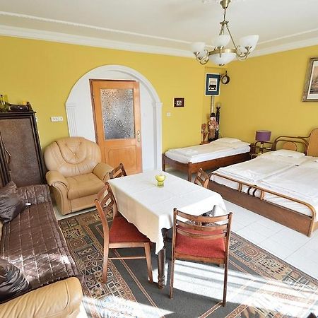 Hotel Nora Ház Hajdúszoboszló Esterno foto