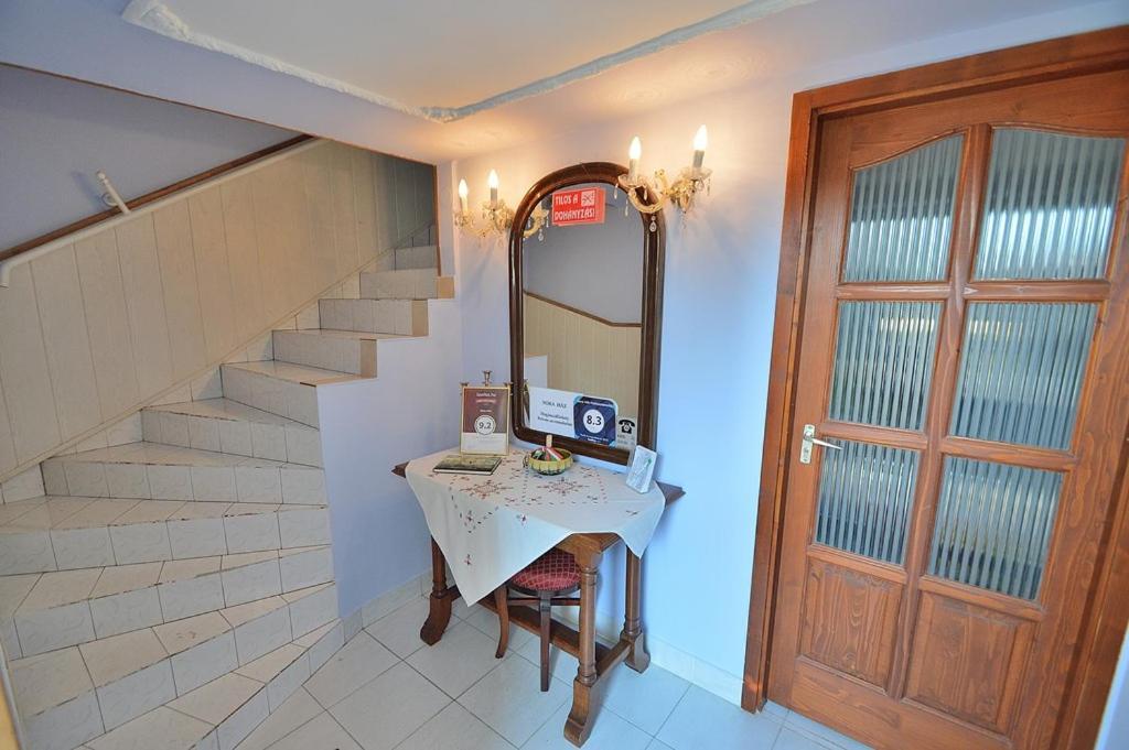 Hotel Nora Ház Hajdúszoboszló Esterno foto