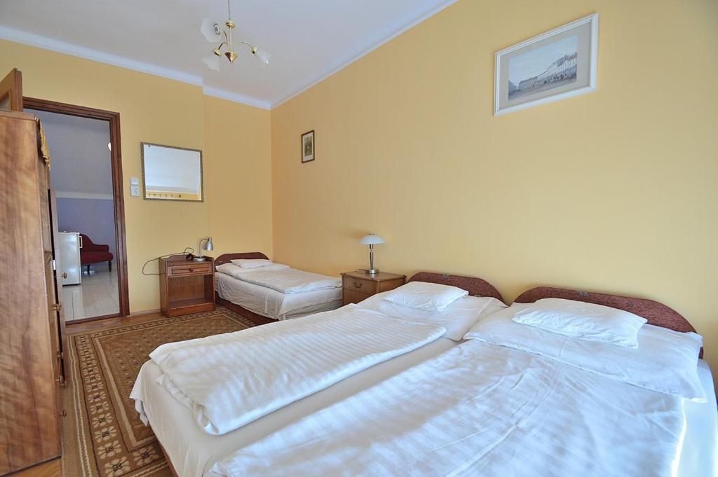 Hotel Nora Ház Hajdúszoboszló Esterno foto
